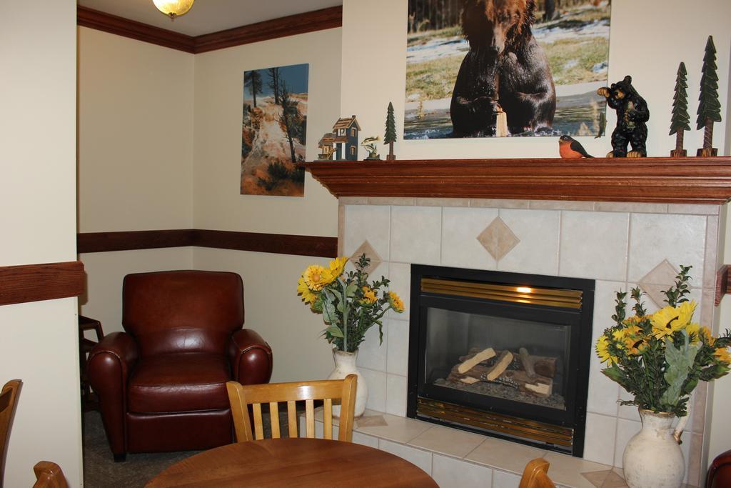 Yellowstone Lodge West Yellowstone Kültér fotó